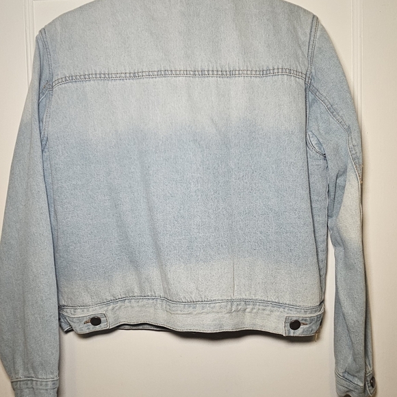 Ashley Vintage Charm Women's Light Blue Denim Jacket Sz Large - Picture 5 of 5